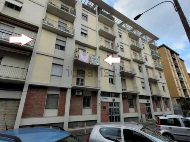 Appartamento in vendita di 106 m² in Via Ugo Foscolo