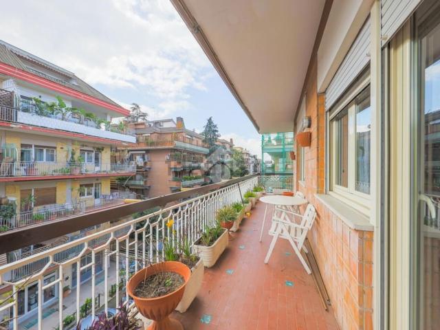 Appartamento in vendita di 106 m² in Via Veronica Gambara, 5