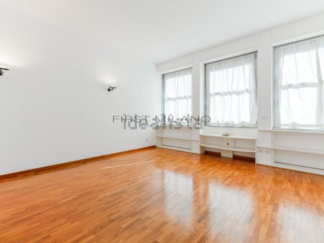 Appartamento in vendita di 106 m² in Via Vittor Pisani, 13