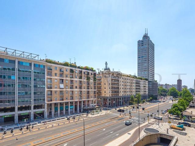 Appartamento in vendita di 106 m² in Via Vittor Pisani