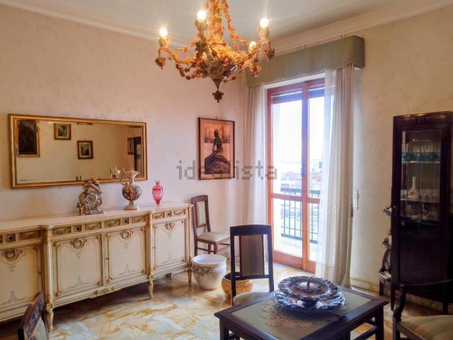 Appartamento in vendita di 106 m² in Viale Villa Chiesa, 8