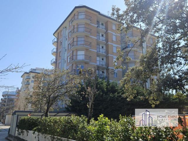 Appartamento in vendita di 106 m² in Viale Amerigo Vespucci