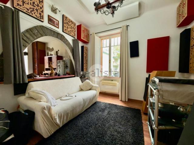 Appartamento in vendita di 106 m² in Viale Gottardo, 34