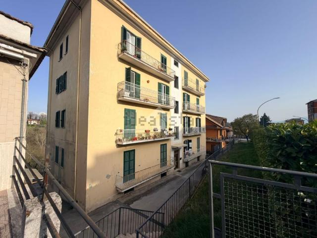 Appartamento in vendita di 106 m² in Viale Napoli, 5