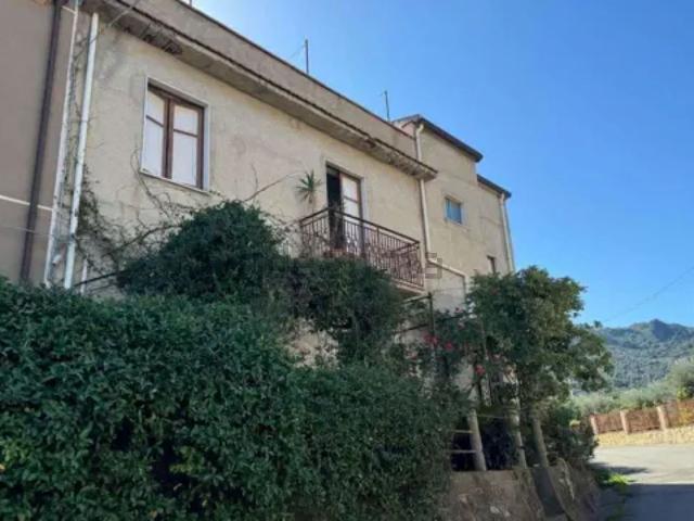 Appartamento in vendita di 106 m² in Contrada Orecchiazzi, 58