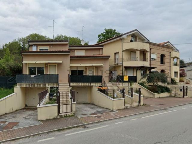 Appartamento in vendita di 106 m² in Corso Europa, 1