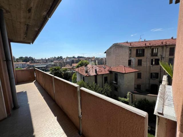 Appartamento in vendita di 106 m² in Piazza Biroldi, 20