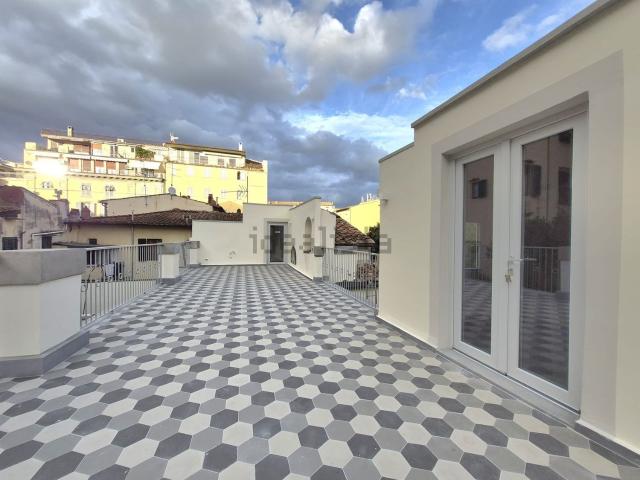 Appartamento in vendita di 106 m² in Piazza della Indipendenza