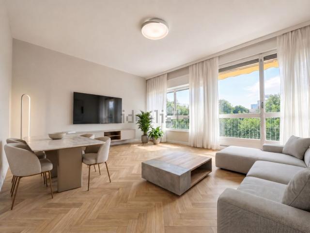 Appartamento in vendita di 106 m² in Piazzale Damiano Chiesa, 2