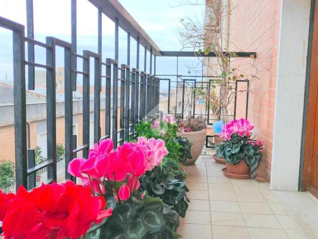 Appartamento in vendita di 107 m² in Via Carlo Marx, 49