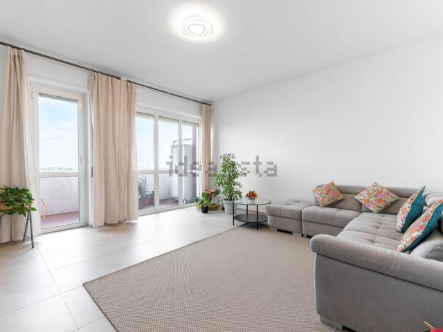 Appartamento in vendita di 107 m² in Via Cassanese, 200