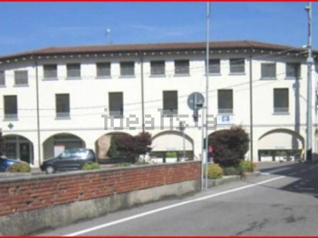 Appartamento in vendita di 107 m² in Via Castello