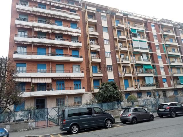 Appartamento in vendita di 107 m² in Via Aosta, 52