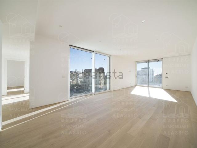 Appartamento in vendita di 107 m² in Via Adelasia