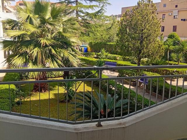 Appartamento in vendita di 107 m² in Via Alcide de Gasperi, 7