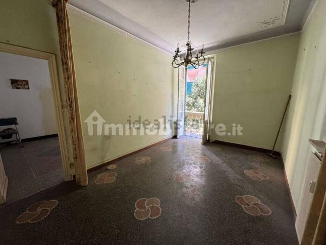 Appartamento in vendita di 107 m² in Via Argentina