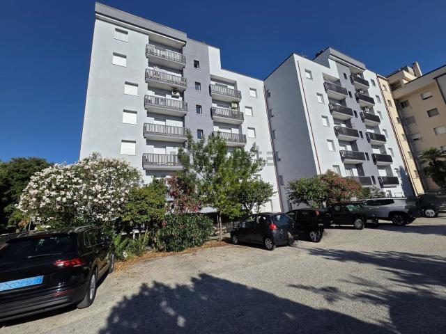 Appartamento in vendita di 107 m² in Via Aspromonte