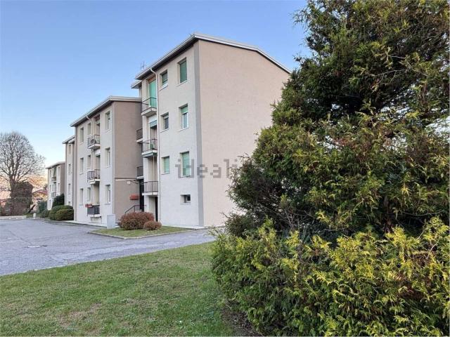Appartamento in vendita di 107 m² in Via Generale Cadorna, 15