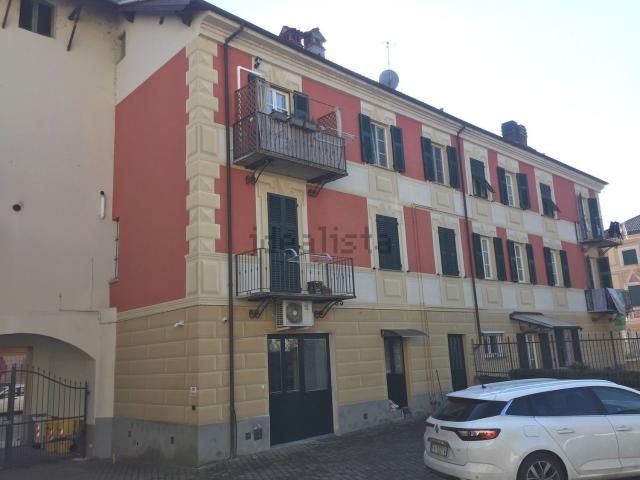 Appartamento in vendita di 107 m² in Via Giorgio Nicolò Vela, 8
