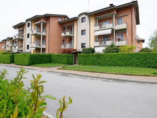 Appartamento in vendita di 107 m² in Via Giovanni Pascoli, 51