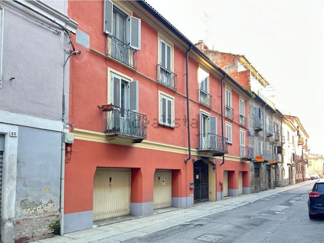 Appartamento in vendita di 107 m² in Via Giovanni Plana, 72