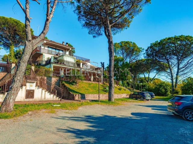 Appartamento in vendita di 107 m² in Via Giovanni Verga