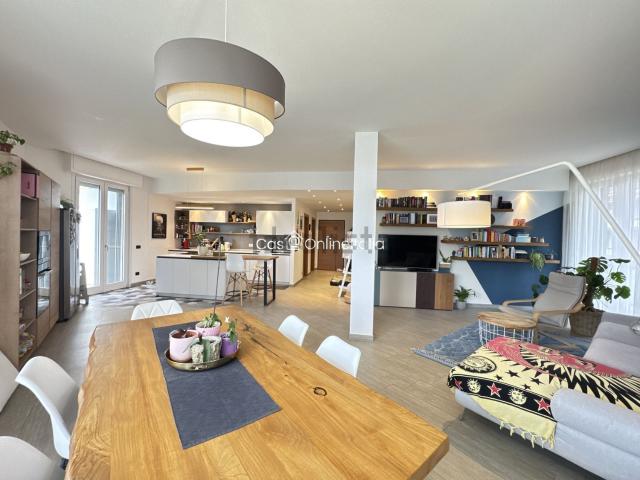 Appartamento in vendita di 107 m² in Via Don Lorenzo Perosi, 31