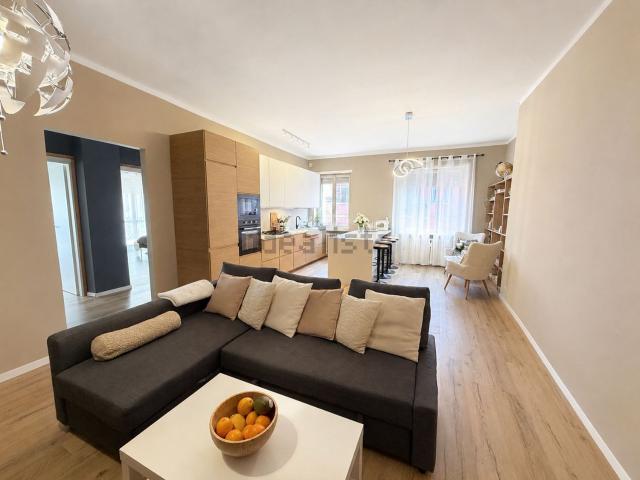 Appartamento in vendita di 107 m² in Via de Giorgi Giacomo Antonio, 3