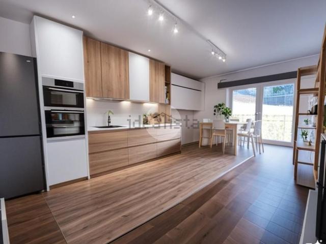 Appartamento in vendita di 107 m² in Via dei Cavalieri, 46
