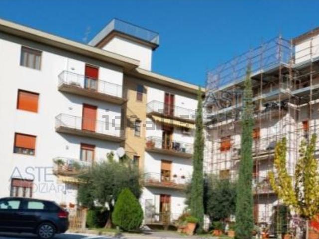 Appartamento in vendita di 107 m² in Via del Poggiolo
