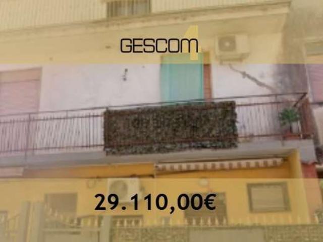 Appartamento in vendita di 107 m² in Via del Tarocco