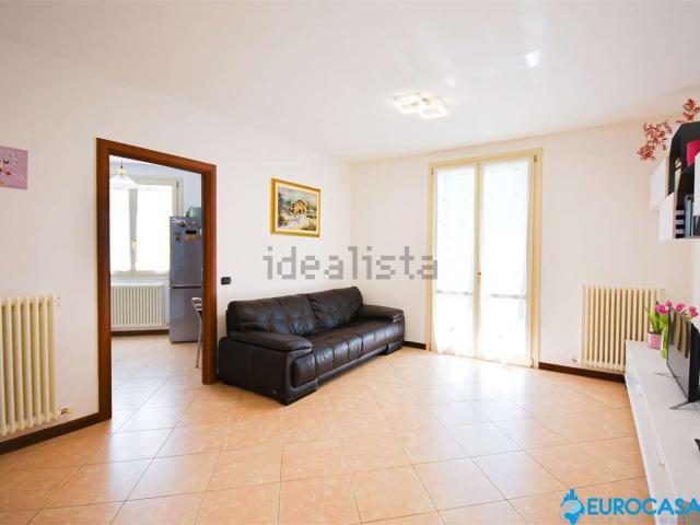 Appartamento in vendita di 107 m² in Via dell&apos Uva, 11