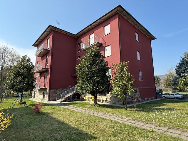 Appartamento in vendita di 107 m² in Via della Pace, 1