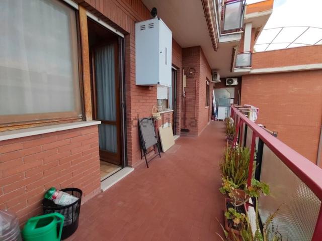 Appartamento in vendita di 107 m² in Via della Rustica