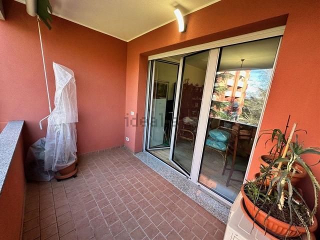 Appartamento in vendita di 107 m² in Via delle Camelie, 17
