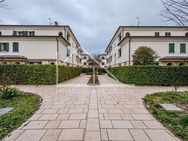 Appartamento in vendita di 107 m² in Via E. R. Graf, 10