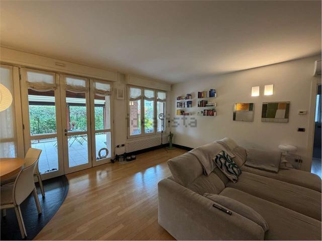 Appartamento in vendita di 107 m² in Via La Spezia, 277