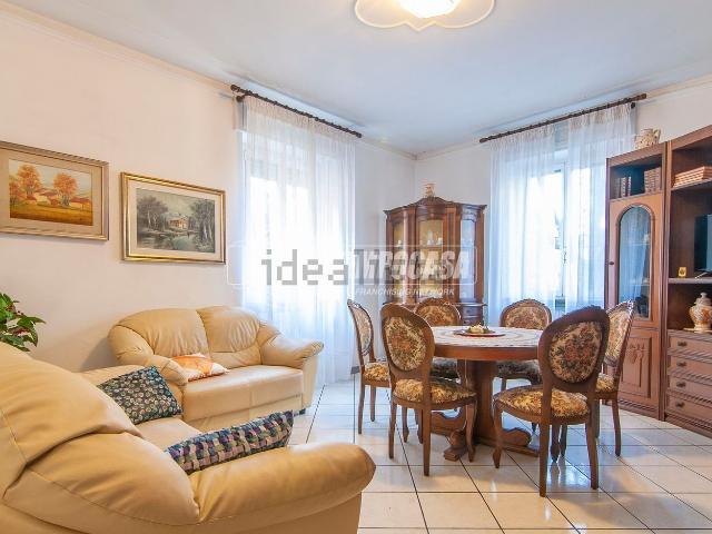 Appartamento in vendita di 107 m² in Via Montorio, 38