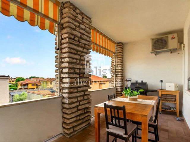 Appartamento in vendita di 107 m² in Via Moretto