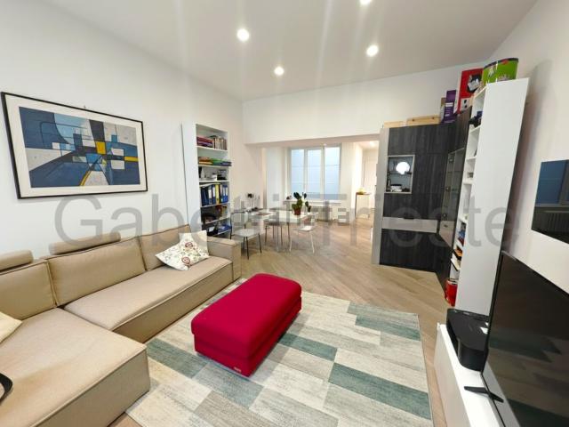 Appartamento in vendita di 107 m² in Via Mazzini