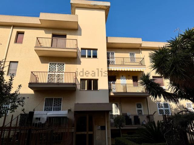 Appartamento in vendita di 107 m² in Via Martiri di Via Fani