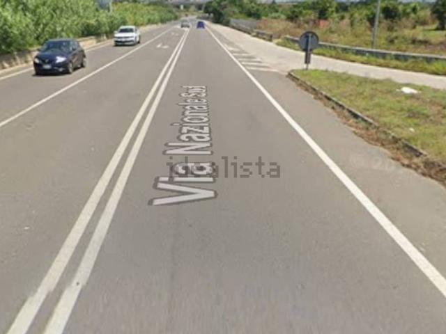 Appartamento in vendita di 107 m² in Via Nazionale Sud