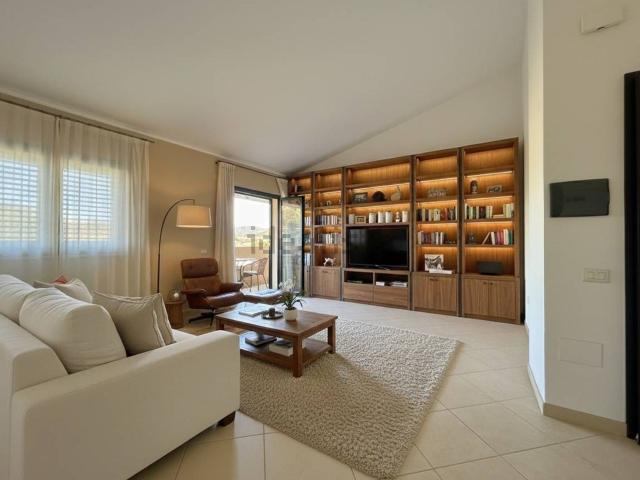 Appartamento in vendita di 107 m² in Via San Anna