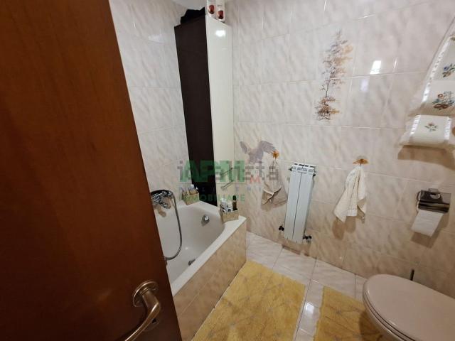 Appartamento in vendita di 107 m² in Via Sbarre Centrali, 516