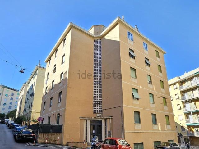 Appartamento in vendita di 107 m² in Via Sparta