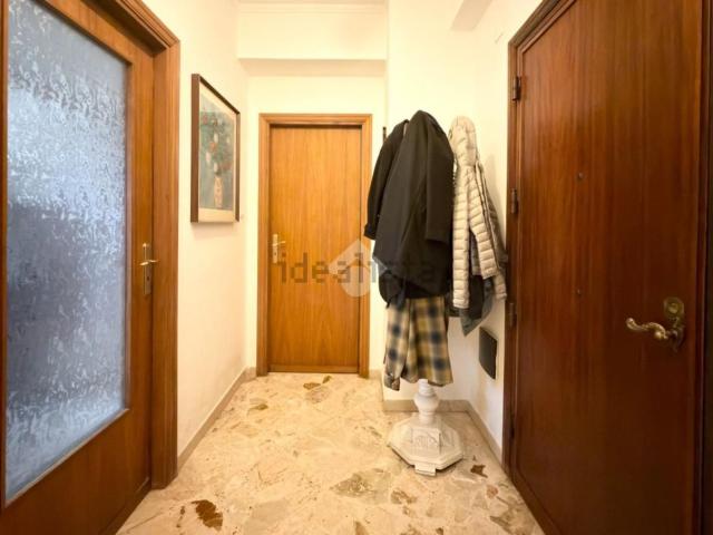 Appartamento in vendita di 107 m² in Via Petralia Sottana, 6