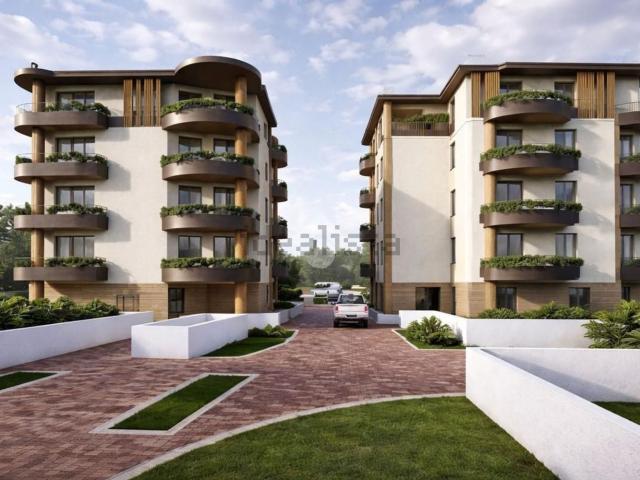 Appartamento in vendita di 107 m² in Via Peschiera