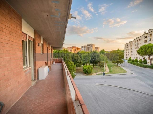 Appartamento in vendita di 107 m² in Via Ruggero Grieco, 690