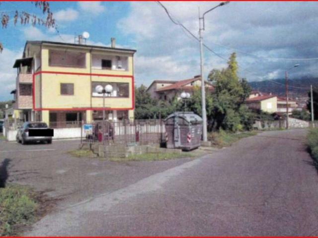 Appartamento in vendita di 107 m² in Via Torre Pinta