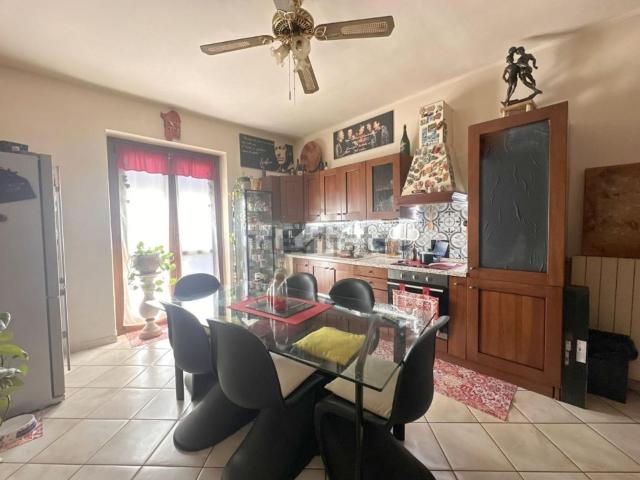 Appartamento in vendita di 107 m² in Via Traforo, 71